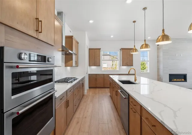 Photo 3 of Single family home for sale at 22007 E Rockinghorse Pkwy, Aurora, CO 80016 | MLS# 5344975 | Listing updated on 2026-10-06