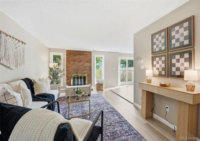 5th image of 3085 S Macon Cir, Aurora, CO 80014 | MLS# 8333222