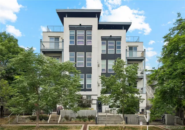 2nd image of 1738 N Franklin St #3D, Denver, CO 80218 | MLS# 2914247