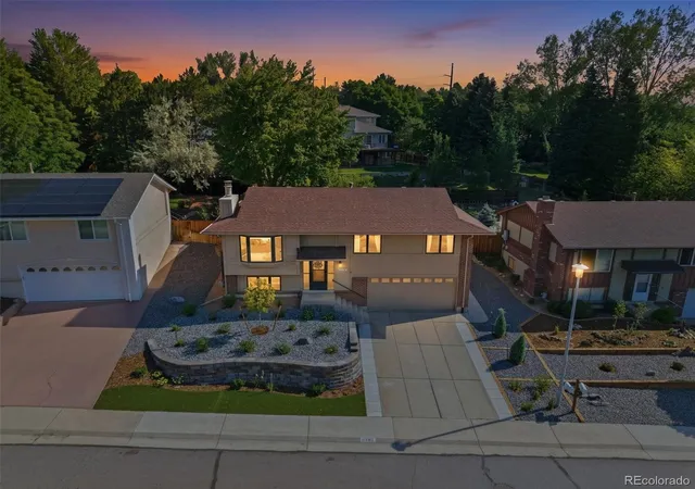 Photo 1 of Single family home for sale at 11707 W Jewell Dr, Lakewood, CO 80228 | MLS# 6452499 | Listing updated on 2026-10-01