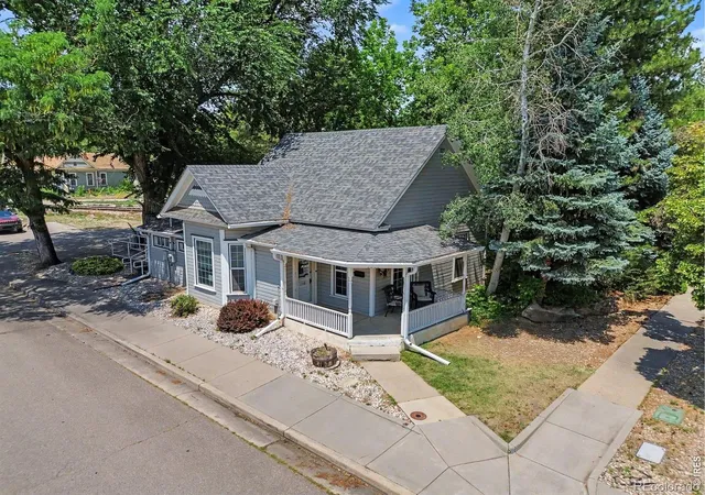 3rd image of 1001 Cleveland Ave, Loveland, CO 80537 | MLS# IR1063610