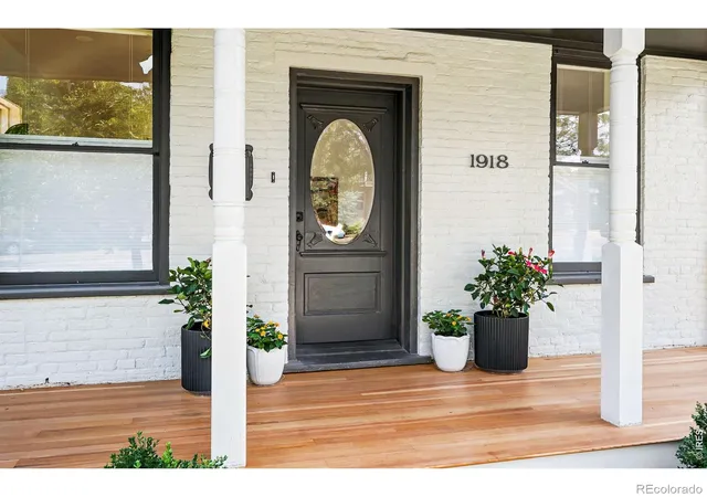 Photo 2 of Single family home for sale at 1918 Pine St, Boulder, CO 80302 | MLS# IR1063613 | Listing updated on 2026-09-13