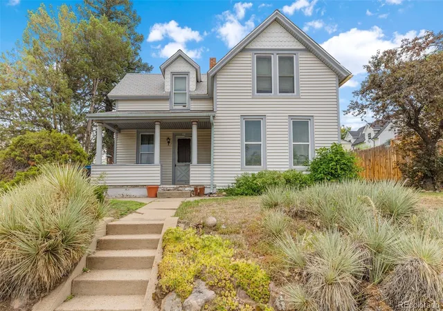 Homes for sale in Golden, CO | 701 14th St, Golden, CO 80401 | MLS# 3544817