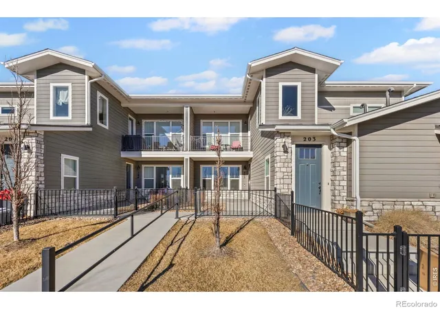 1st image of 330 High Point Dr #103, Longmont, CO 80504 | MLS# IR1063619