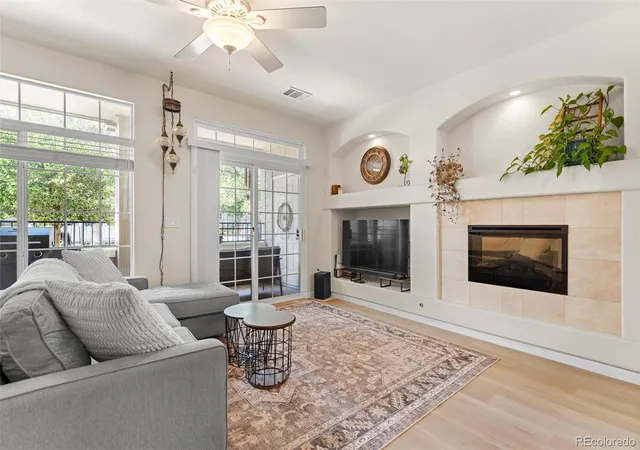 2nd image of 10050 E Gunnison Pl #808, Aurora, CO 80247 | MLS# 6074676