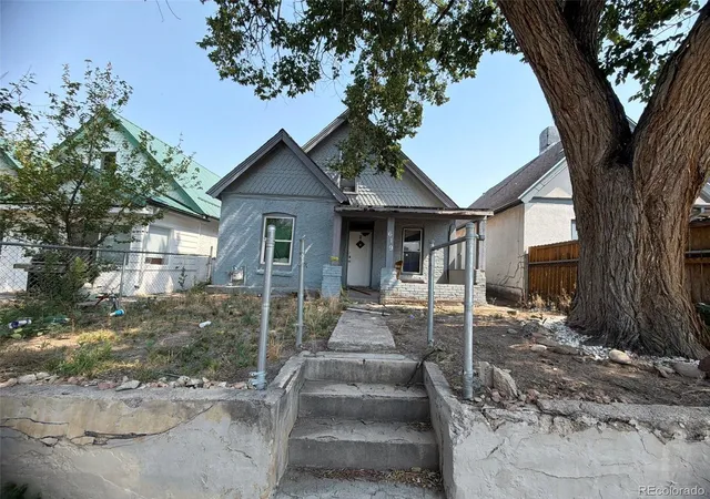 Homes for sale in Pueblo, CO | 619 E 11Th St, Pueblo, CO 81001 | MLS# 3701673