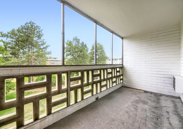 2nd image of 9355 E Ctr Ave, Denver, CO 80247