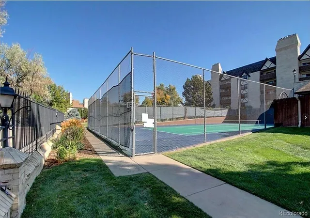 2nd image of 7250 Eastmoor Dr, Denver, CO 80237