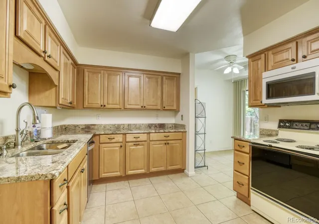 Photo 4 of Condo for sale at 4250 S Olive St #115, Denver, CO 80237 | MLS# 1656163 | Listing updated on 2026-08-29