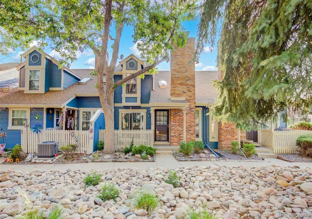 Photo 1 of Townhouse for sale at 14196 E Radcliff Cir, Aurora, CO 80015 | MLS# 1805936 | Listing updated on 2026-09-03