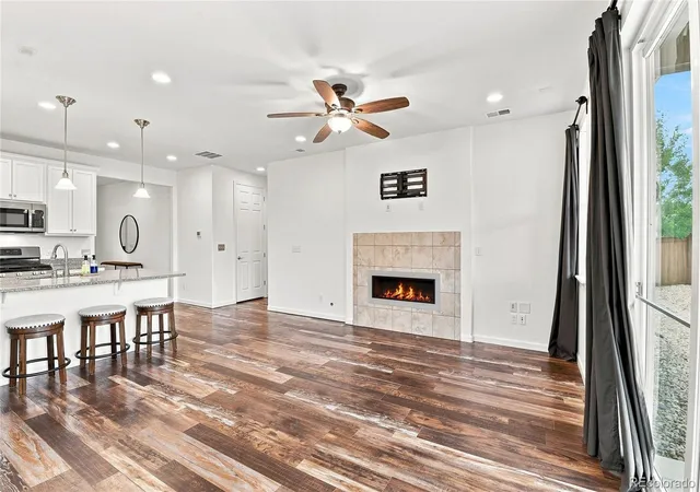 4th image of 200 S Langdale Ct, Aurora, CO 80018 | MLS# 3541887