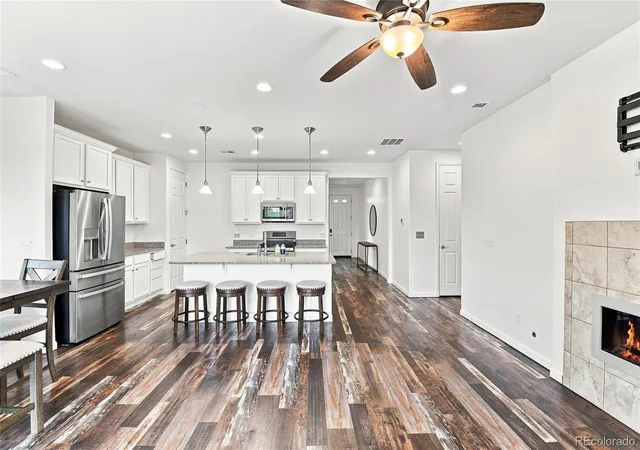 5th image of 200 S Langdale Ct, Aurora, CO 80018 | MLS# 3541887