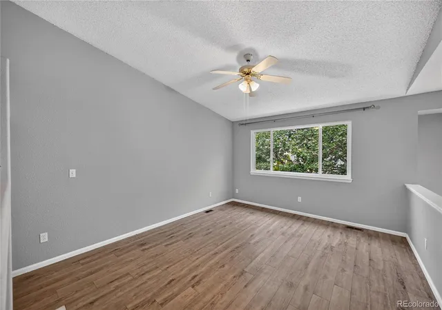 2nd image of 10452 Hyacinth St, Littleton, CO 80129 | MLS# 3081574