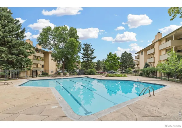 Photo 2 of Condo for sale at 3035 Oneal Pkwy #T17, Boulder, CO 80301 | MLS# IR1063694 | Listing updated on 2026-08-28