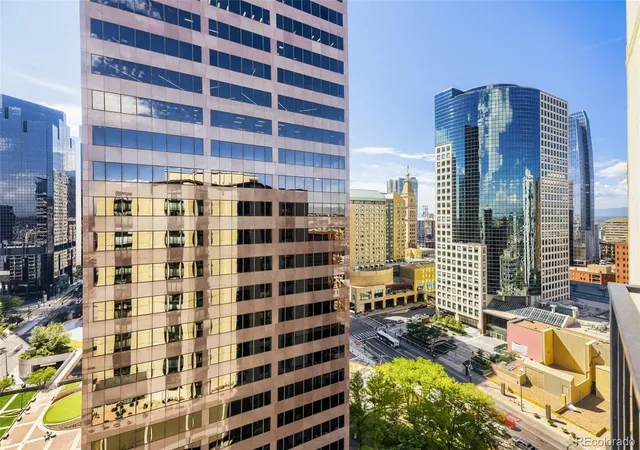 3rd image of 1777 Larimer St #2105, Denver, CO 80202 | MLS# 3607395