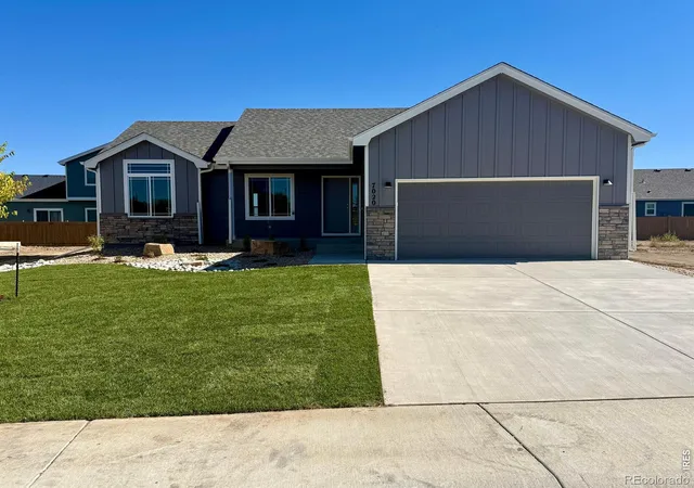Photo 2 of Single family home for sale at 7020 Gateway Xing St, Wellington, CO 80549 | MLS# IR1063739 | Listing updated on 2026-10-07