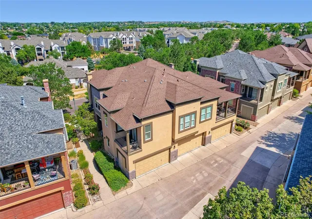 Photo 3 of Townhouse for sale at 609 W Burgundy St #B, Highlands Ranch, CO 80129 | MLS# 5482649 | Listing updated on 2026-09-30