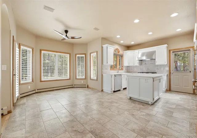 Photo 3 of Single family home for sale at 3925 Wavy Oak Dr, Colorado Springs, CO 80908 | MLS# 7705473 | Listing updated on 2026-09-03