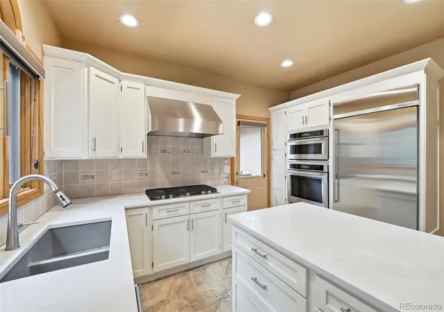 Photo 4 of Single family home for sale at 3925 Wavy Oak Dr, Colorado Springs, CO 80908 | MLS# 7705473 | Listing updated on 2026-09-03