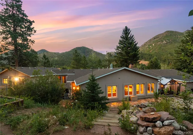 3rd image of 8825 Chipita Park Rd, Cascade, CO 80809 | MLS# 4470551