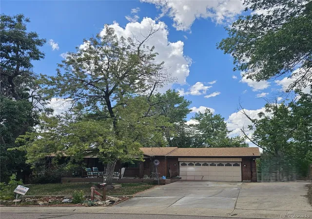 Homes for sale in Golden, CO | 745 Cole Dr, Golden, CO 80401 | MLS# 2364991