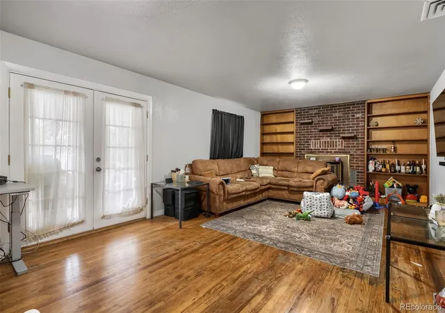 Homes for sale in Commerce City, CO | 7071 Clermont St, Commerce City, CO 80022 | MLS# 1738783