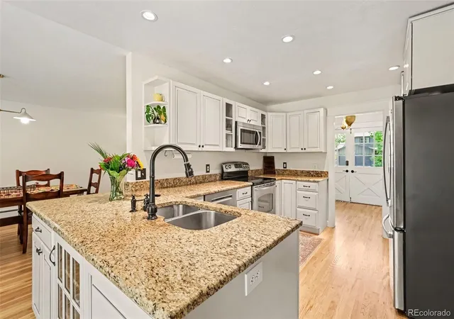 Photo 2 of Single family home for sale at 2489 S Brentwood St, Lakewood, CO 80227 | MLS# 4973854 | Listing updated on 2026-10-05