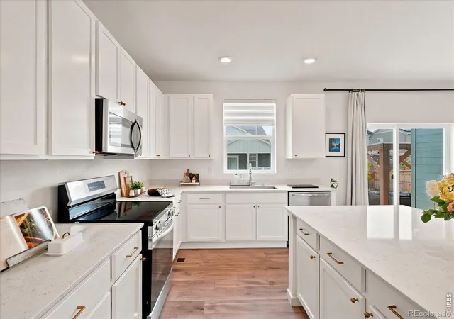 5th image of 5564 Fleur De Lis Ln, Timnath, CO 80547 | MLS# IR1063787