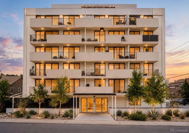 Homes for sale in Denver, CO | 799 Dahlia St #305, Denver, CO 80220 | MLS# 4959344