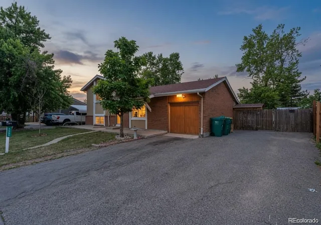 Photo 2 of Single family home for sale at 1364 Nueva Vista Dr, Denver, CO 80229 | MLS# 7252479 | Listing updated on 2026-09-26