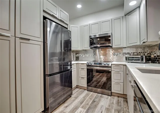 Listing Photo 3 - Condo for sale in building located at 645 S Park Ave, Breckenridge, CO 80424 - Unit #302