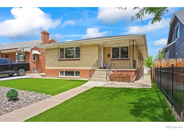 2nd image of 2739 W 39th Ave, Denver, CO 80211 | MLS# IR1063814