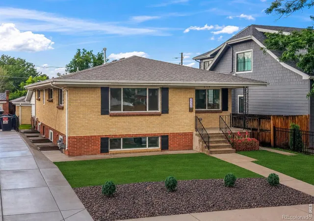 3rd image of 2739 W 39Th Ave, Denver, CO 80211 | MLS# IR1063814