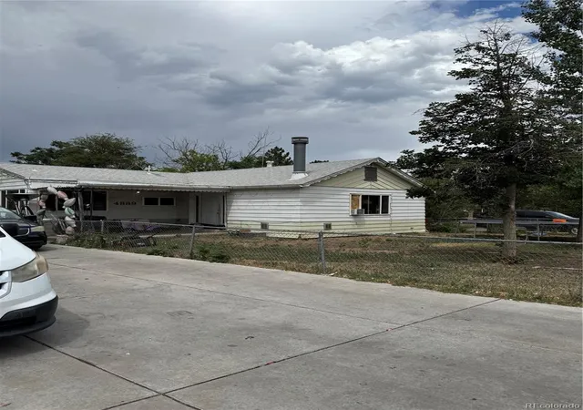 Photo 3 of Single family home for sale at 4889 W Tennessee Ave, Denver, CO 80219 | MLS# 8897346 | Listing updated on 2026-07-14