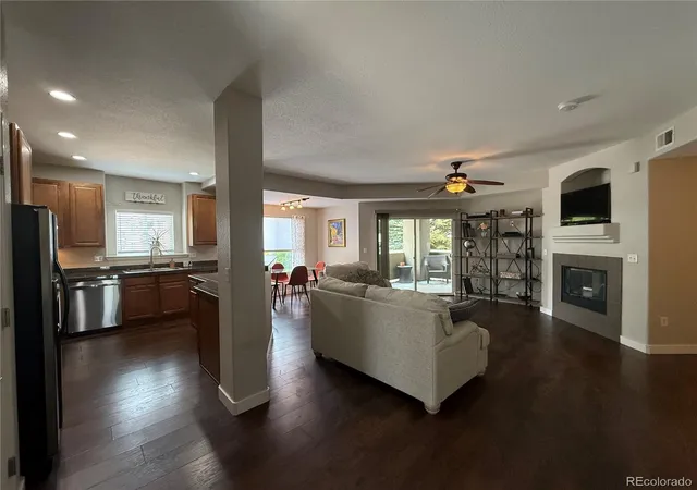 3rd image of 4464 Copeland Loop, Highlands Ranch, CO 80126