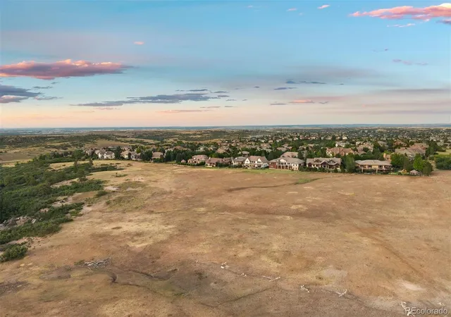 4th image of 5700 Amber Ridge Dr, Castle Pines, CO 80108 | MLS# 1517982