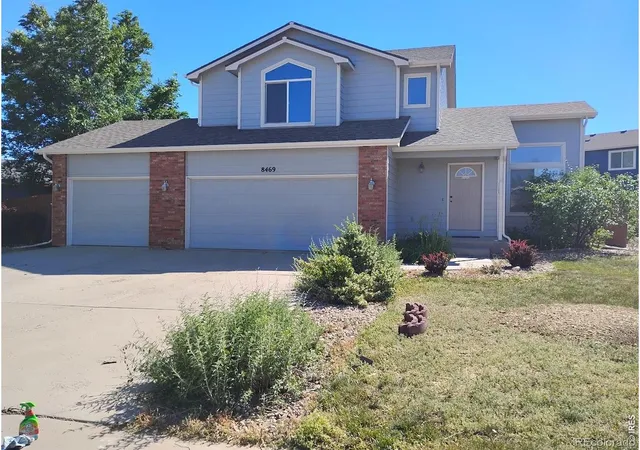 Homes for sale in Wellington, CO | 8469 Three Silos Dr, Wellington, CO 80549 | MLS# IR1063819
