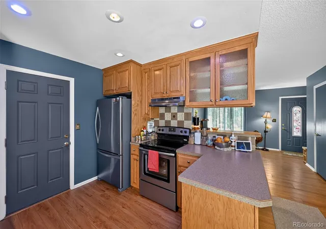 Photo 4 of Single family home for sale at 11892 W Dumbarton Dr, Morrison, CO 80465 | MLS# 9269408 | Listing updated on 2026-08-12