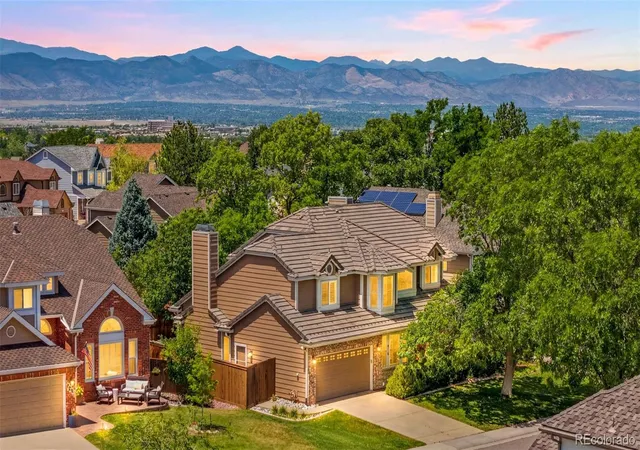 1st image of 9595 Cherryvale Dr, Littleton, CO 80126 | MLS# 2133384