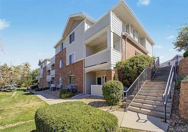 3rd image of 10350 W 55Th Ln #4, Arvada, CO 80002 | MLS# 2886348