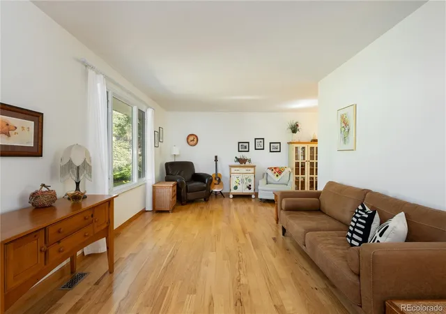 Photo 4 of Single family home for sale at 4842 Earle Cir, Boulder, CO 80301 | MLS# 2803202 | Listing updated on 2026-09-04