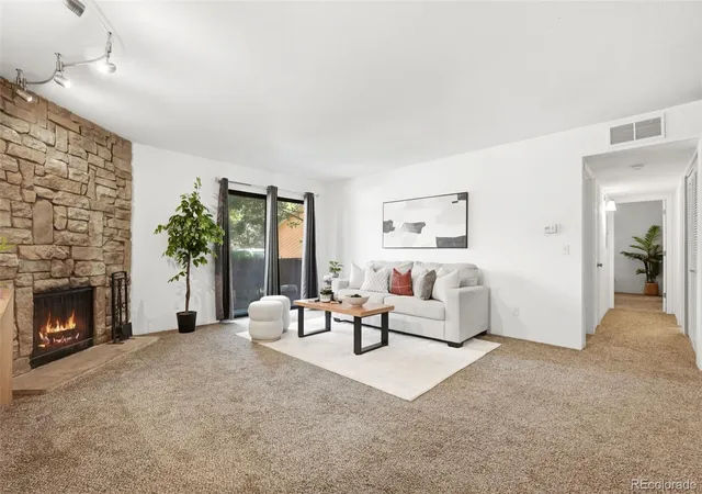 4th image of 3295 S Ammons St, Lakewood, CO 80227