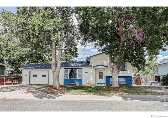 Photo 1 of Single family home for sale at 2904 Double Tree Dr, Fort Collins, CO 80521 | MLS# IR1063855 | Listing updated on 2026-10-17