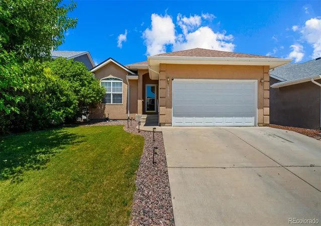 1st image of 3929 Pronghorn Ln, Pueblo, CO 81005 | MLS# 4359790