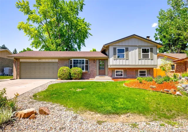 Single family home for sale at 6517 W Arbor Dr, Littleton, CO 80123 | MLS# 8114025
