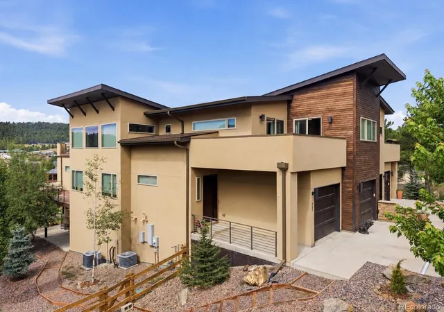 Photo 1 of Townhouse for sale at 727 Dreamcatcher Ln, Evergreen, CO 80439 | MLS# 2350375 | Listing updated on 2026-09-21