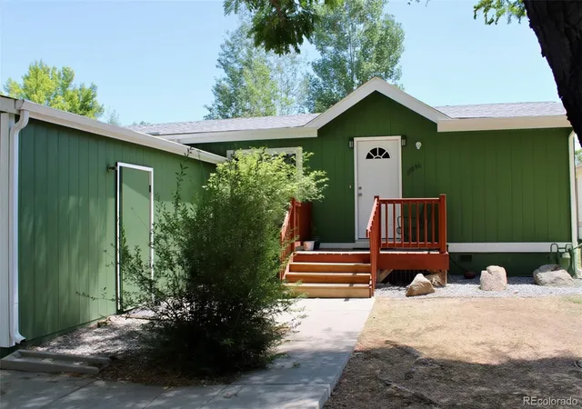 Photo 3 of Manufactured home for sale at 11096 Yellowstone, Longmont, CO 80504 | MLS# 3083802 | Listing updated on 2026-07-25