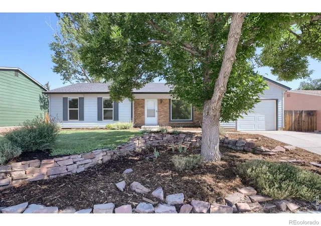 Homes for sale in Lafayette, CO | 621 Glenwood Dr, Lafayette, CO 80026 | MLS# IR1063880