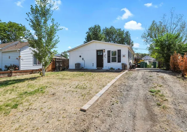Photo 2 of Single family home for sale at 454 Birch St, Hudson, CO 80642 | MLS# 1748448 | Listing updated on 2026-08-26