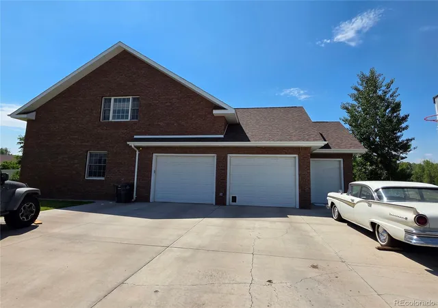 Homes for sale in Alamosa, CO | 800 Cottonwood Cir, Alamosa, CO 81101 | MLS# 3494318